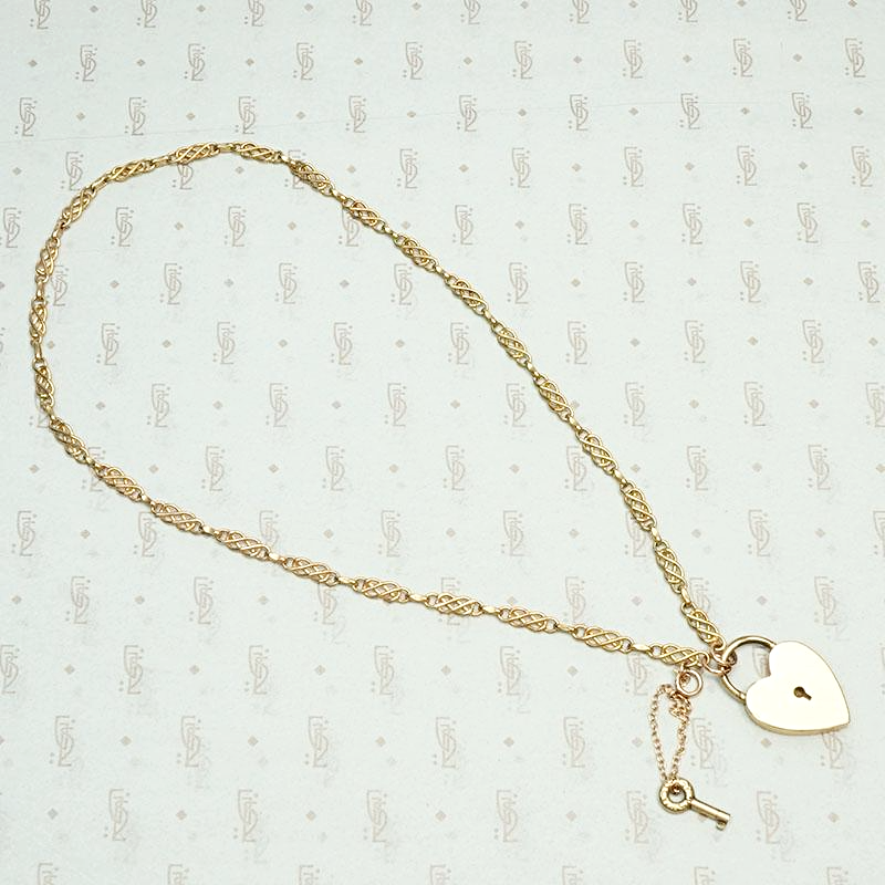 Sweet Rosy Love Knot & Heart Lock Necklace