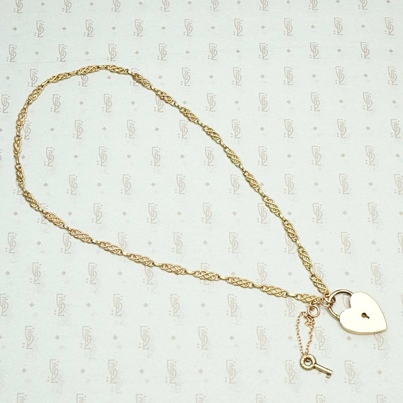 Sweet Rosy Love Knot & Heart Lock Necklace