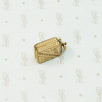 Stylish Square Engraved Victorian Locket