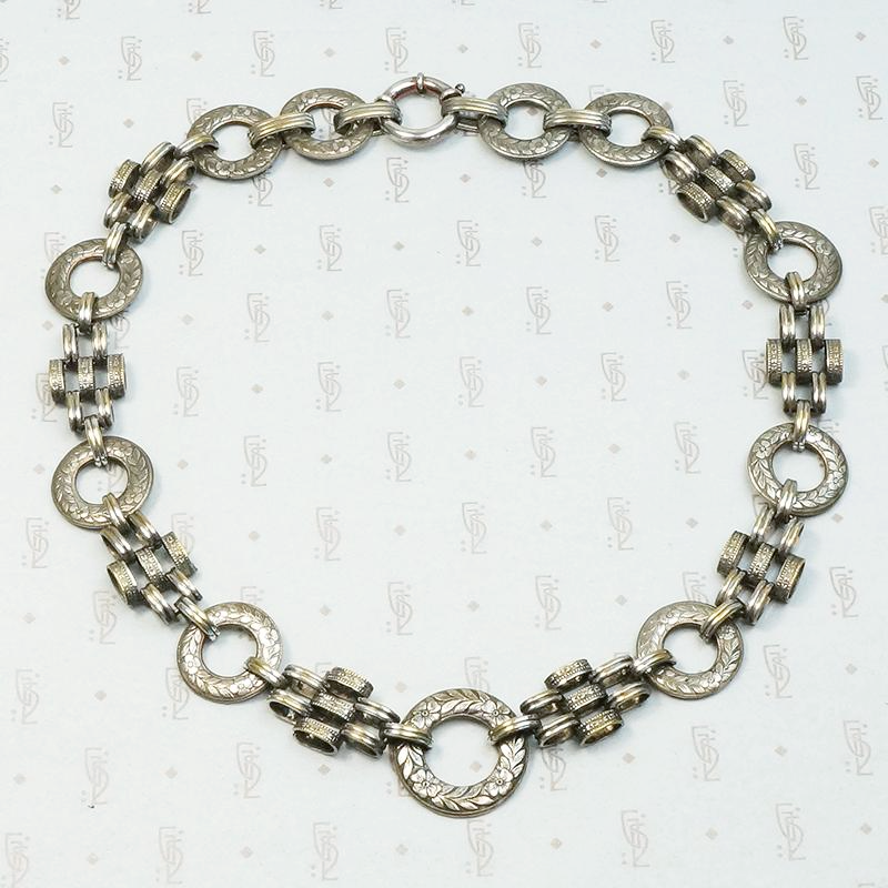 Ornate Engraved Link Necklace with Bolt Ring