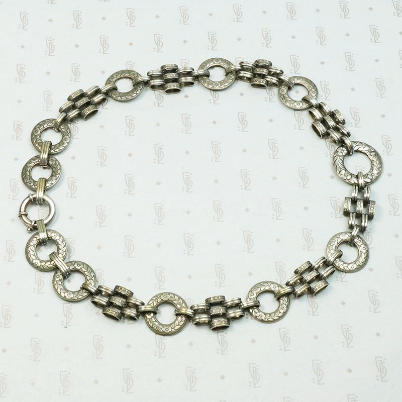 Ornate Engraved Link Necklace with Bolt Ring