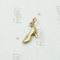 Gold High Heeled Shoe Charm