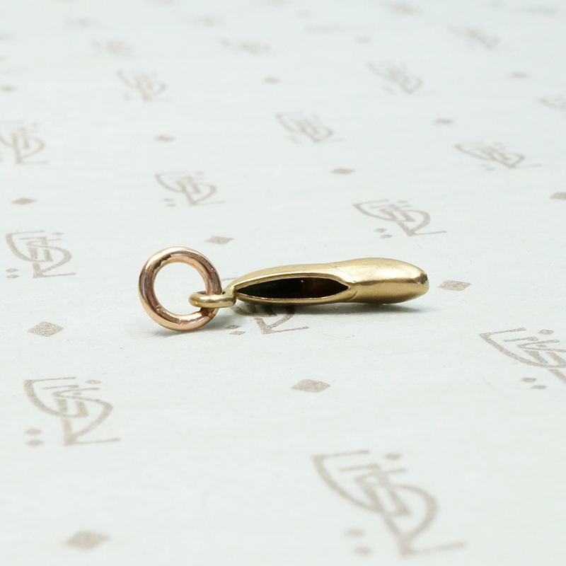 Vintage High Heeled Pump Gold Charm