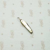Wee Antique Mother of Pearl Folding Knife