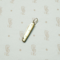 Wee Antique Mother of Pearl Folding Knife