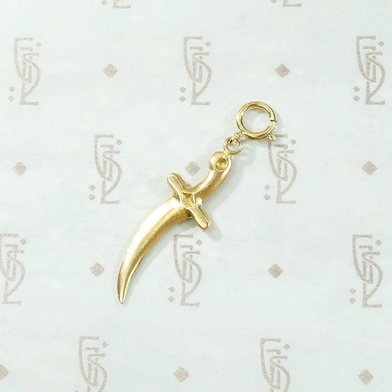 Curvy Little 18k Gold Scimitar Charm