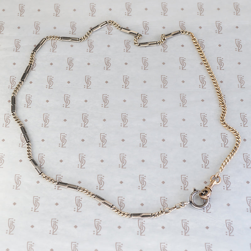 Niello and Gold Swivel and Bolt Chain