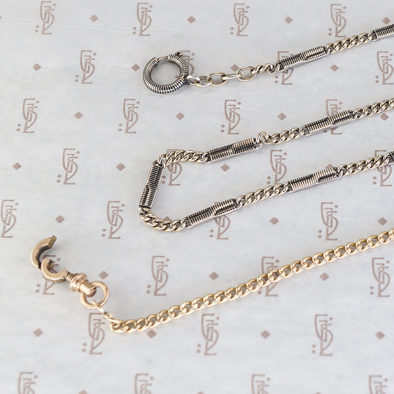 Niello and Gold Swivel and Bolt Chain