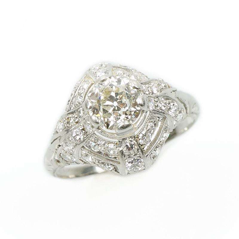 Stunning Edwardian Platinum Diamond Filigree Ring