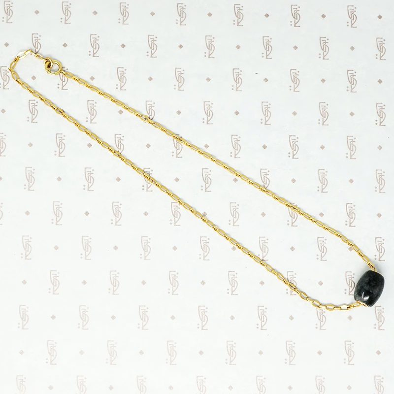 black jade bead on 14k vintage chain necklace
