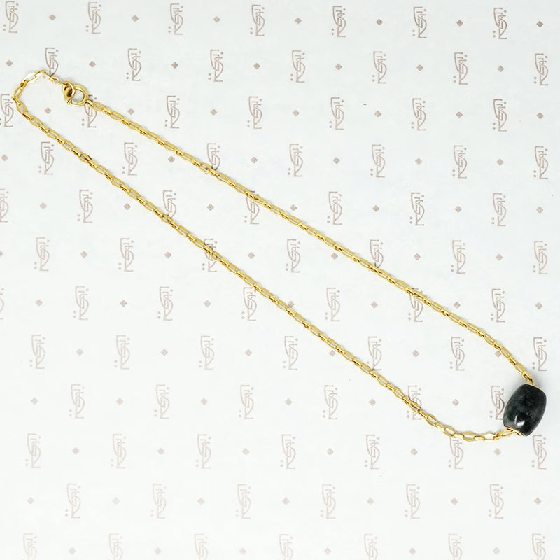 black jade bead on 14k vintage chain necklace