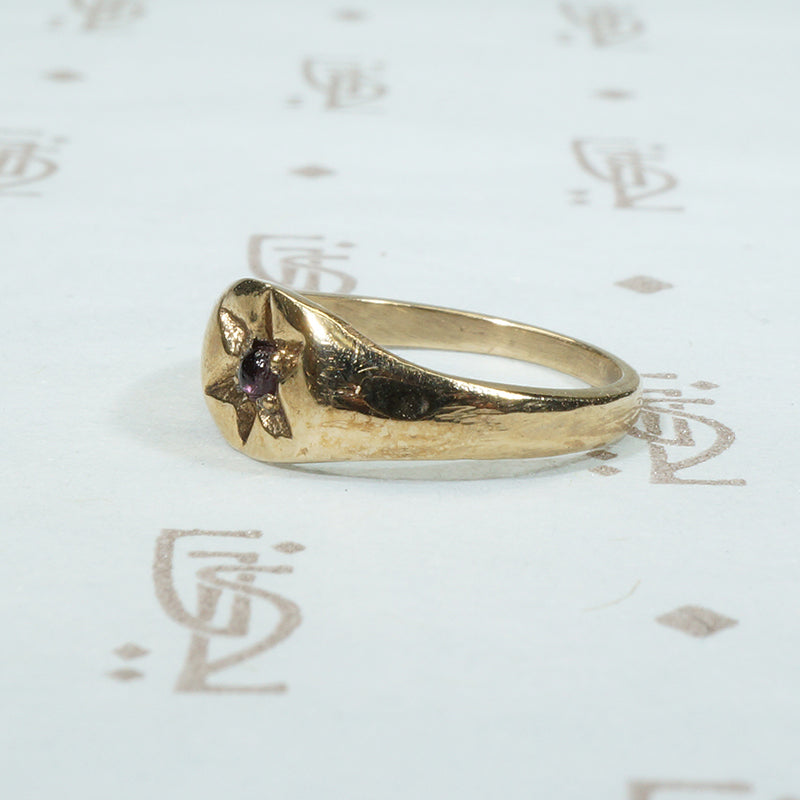 Star Set Amethyst Tiny Gold Ring