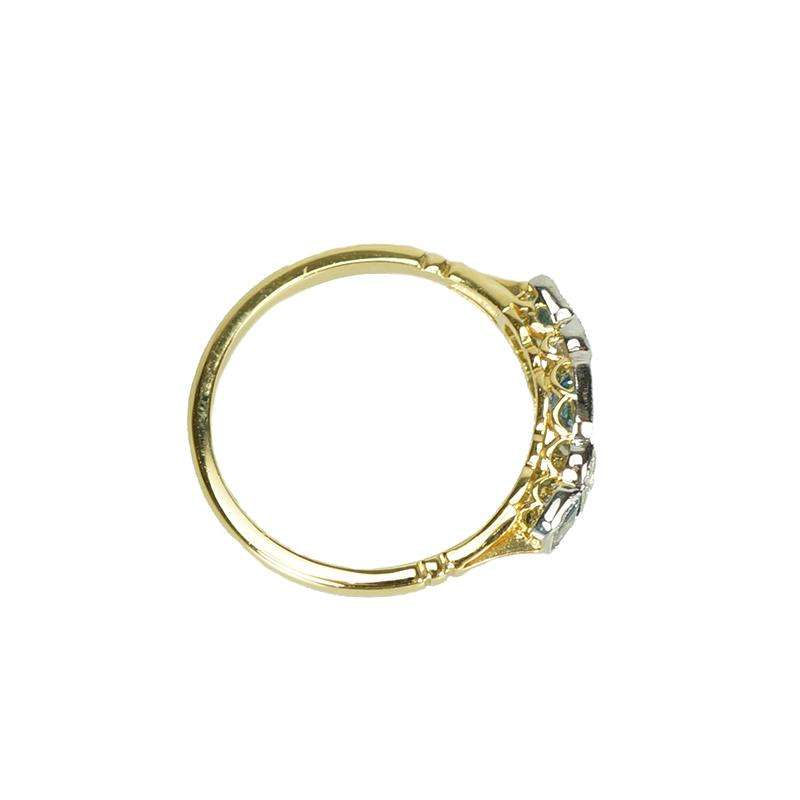 Sparkling Aquamarine and Diamond set Ring