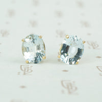 oval aquamarine yellow gold stud earrings 1960's