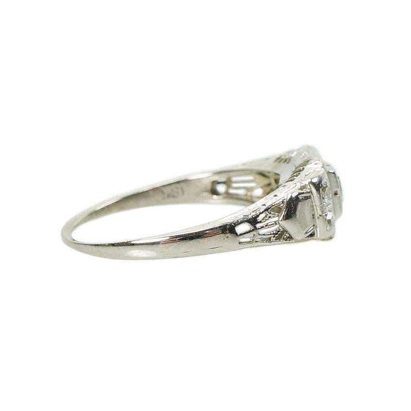Vintage Art Deo Diamond Engagement Ring
