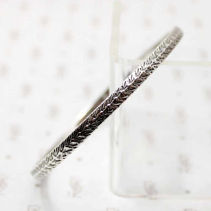 Feathery Engraved Sterling Silver Bangle Bracelet