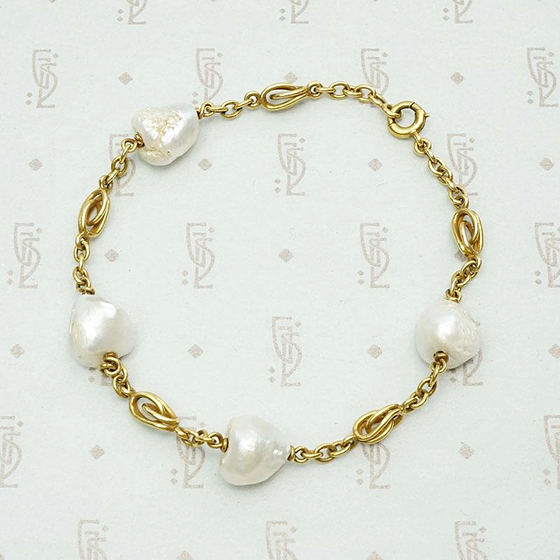 Baroque Pearl & Knotted Gold Link Victorian Bracelet