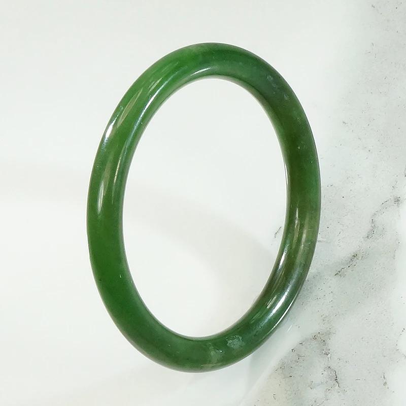 Stunning Deep Green Jade Bangle c. 1920