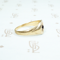 Star Set Amethyst in a Tiny Signet Ring