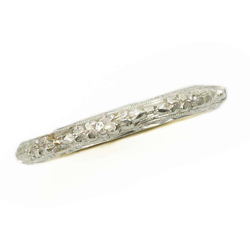 Deeply Engraved Forget me not Wedding Band in Platinum on 18k yellow gold