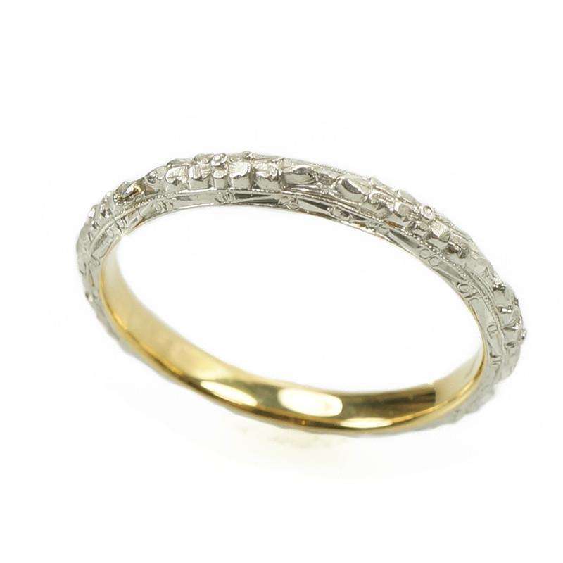 Deeply Engraved Forget me not Wedding Band in Platinum on 18k yellow gold