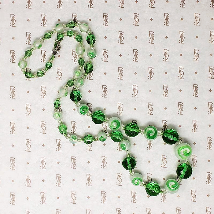 Fresh & Vivid Green Glass Bead Necklace