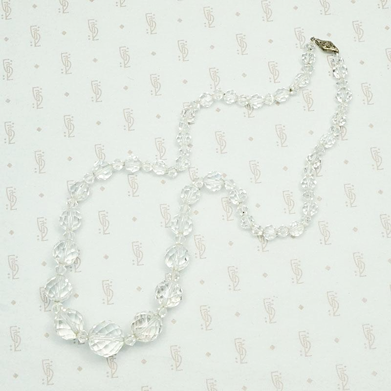 Crisply Faceted Graduated Glass Bead Necklace