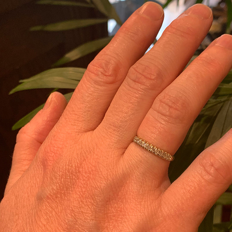 Classic 1940s Two-Tone Diamond Wedding Band