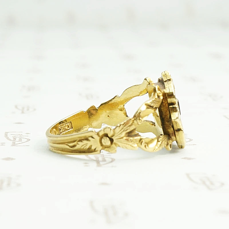 Exquisite 18k gold and enamel early Victorian mourning ring. Right side view.