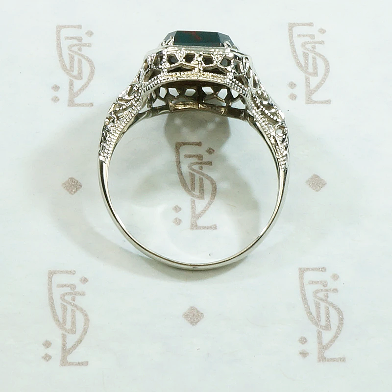 Beveled Bloodstone Art Deco Filigree Ring