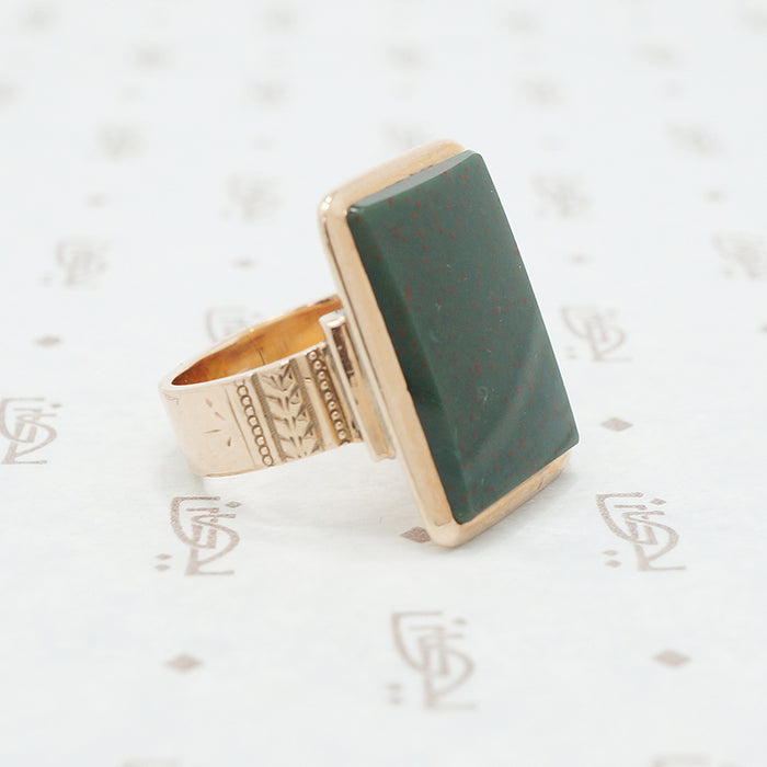 Large Blood Stone Gold ring from the 1800's side view of engraving