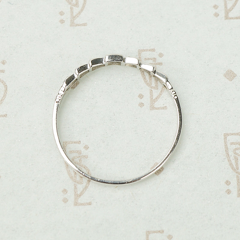 Vintage White Gold Diamond Wedding Band