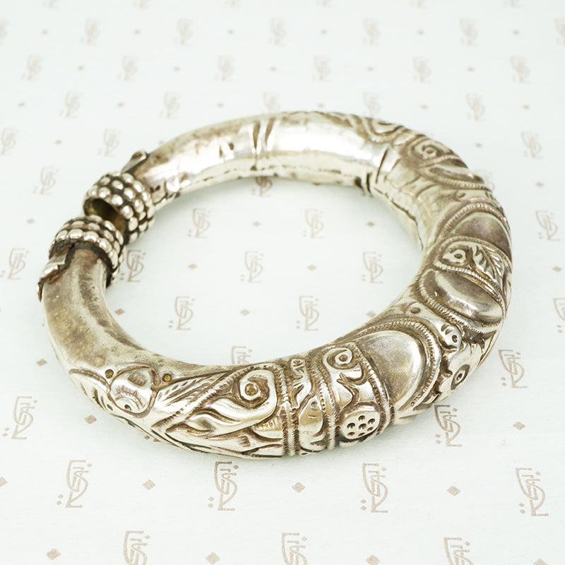 Antique Silver Burma Bracelet Lotus
