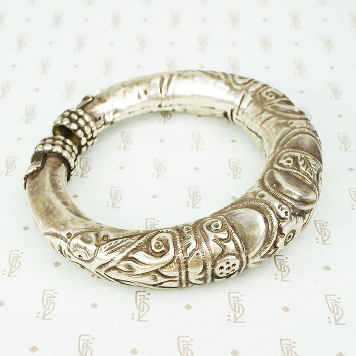 Antique Silver Burma Bracelet Lotus