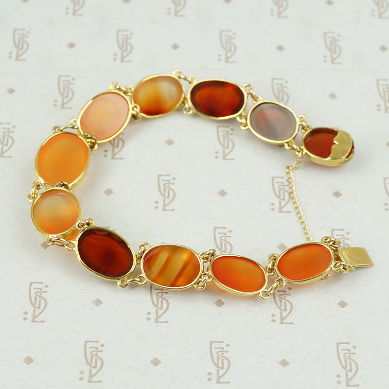 Carnelian Cabochon Bracelet 18k c1860
