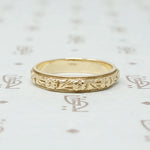 Romantic Garland Vintage Wedding Band