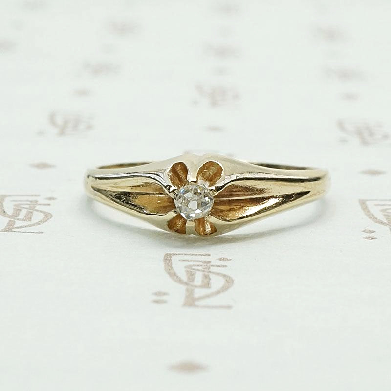Victorian Buttercup Diamond Solitaire Ring