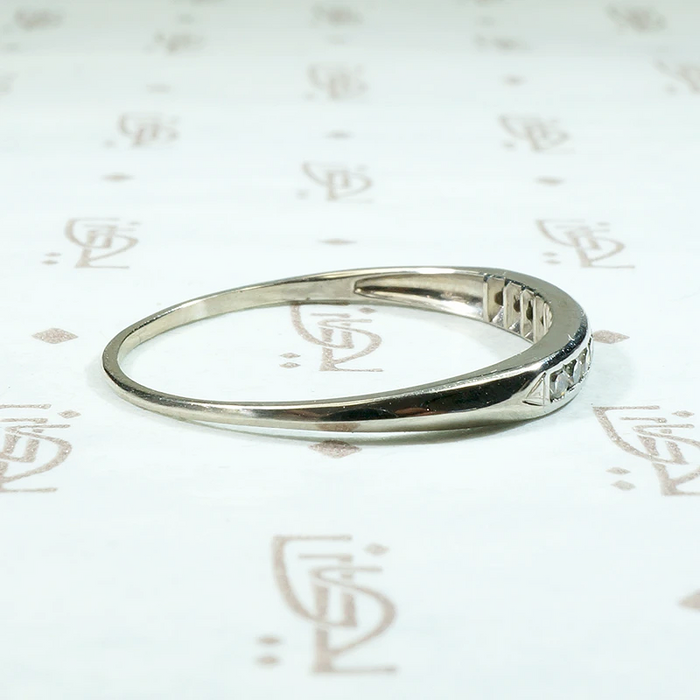 Slim Retro Diamond Band in Palladium & White Gold
