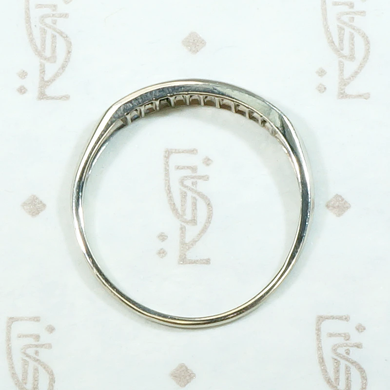 Slim Retro Diamond Band in Palladium & White Gold