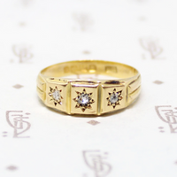 Star Set Diamonds 18ct English Band
