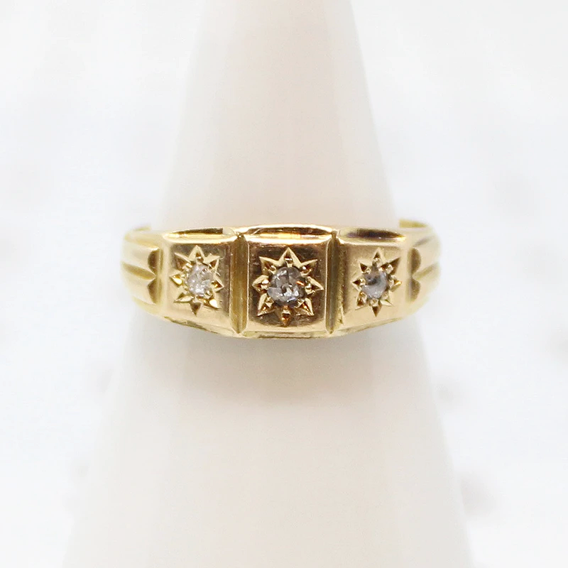 Star Set Diamonds 18ct English Band