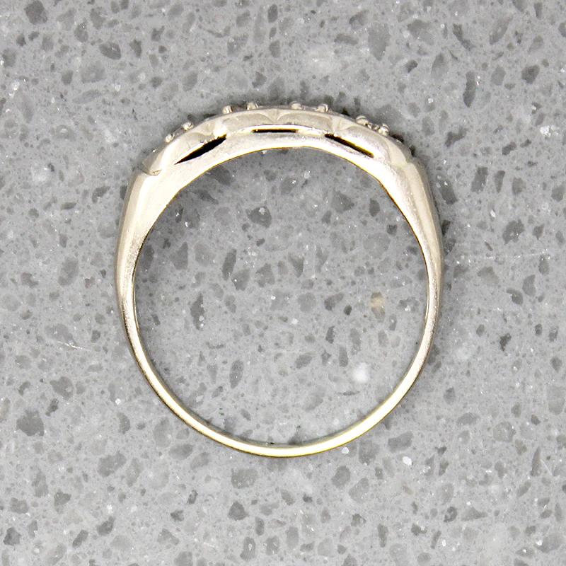Scalloped White Gold & Diamond Wedding Band
