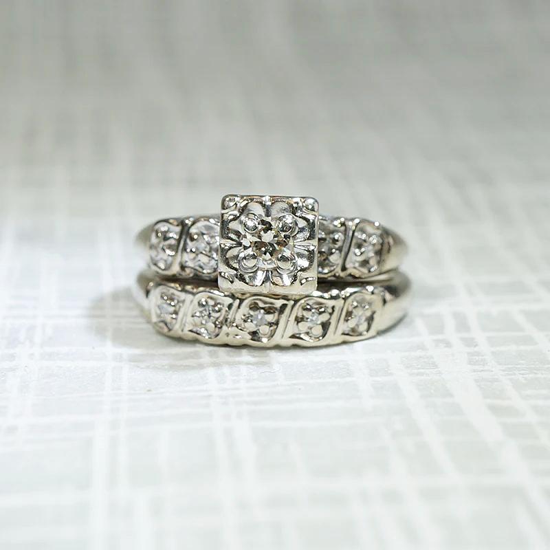 Sweet Diamond Wedding Set in White Gold