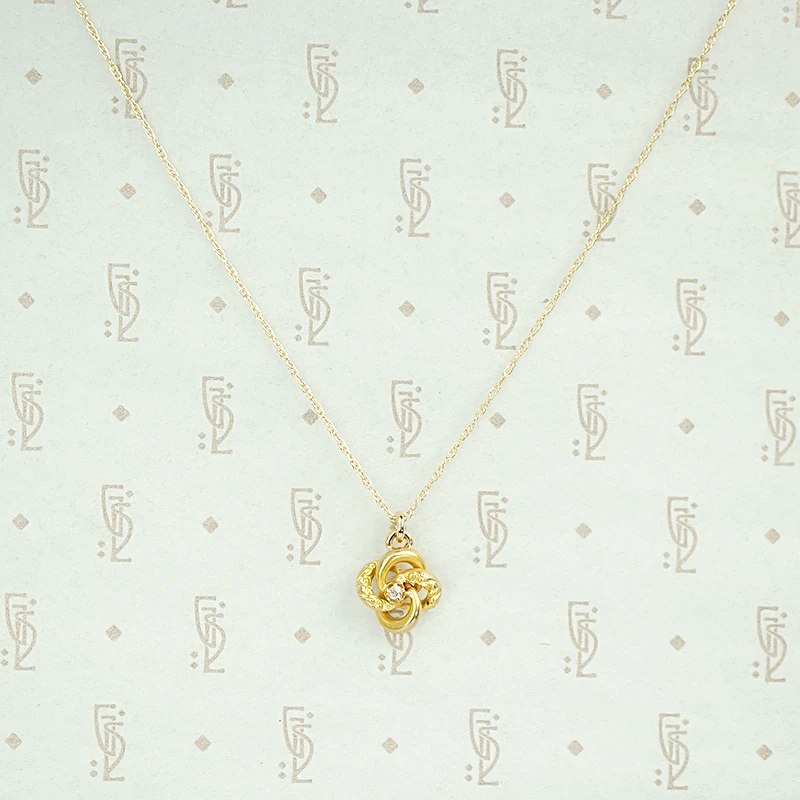 Prettiest Victorian Love Knot Pendant