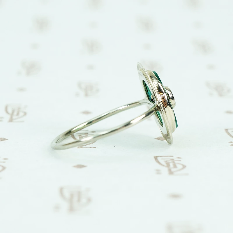 chrysoprase white gold ring side detail