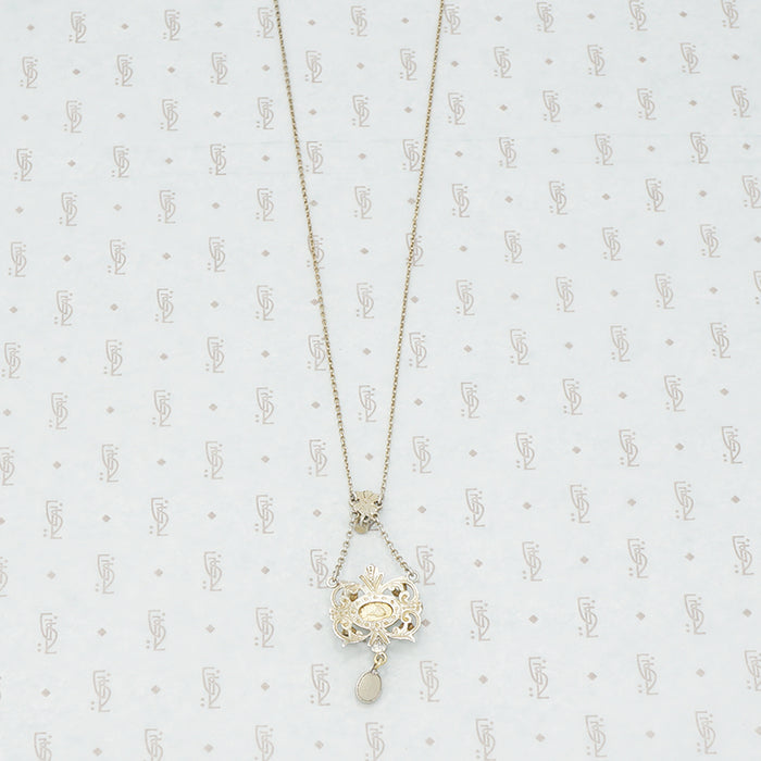 austro-hungarian chrysoprase and mother of pearl pendant in gilt silver back