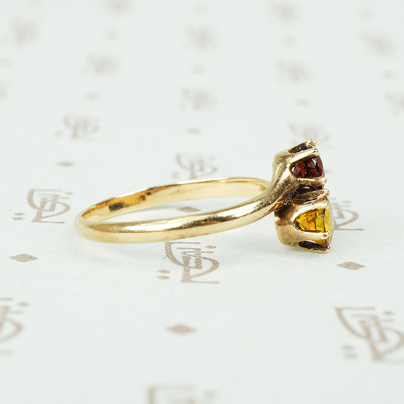 vintage gold toi et moi ring with garnet and citrine