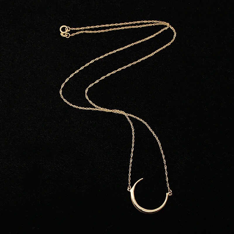 The Victorian Crescent Moon Necklace by 720