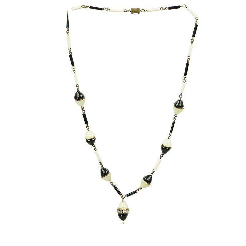 Art Deco Black and White Czech Necklace