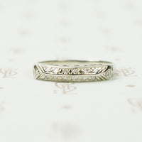 Vintage Double Row Knife Edge Diamond Band